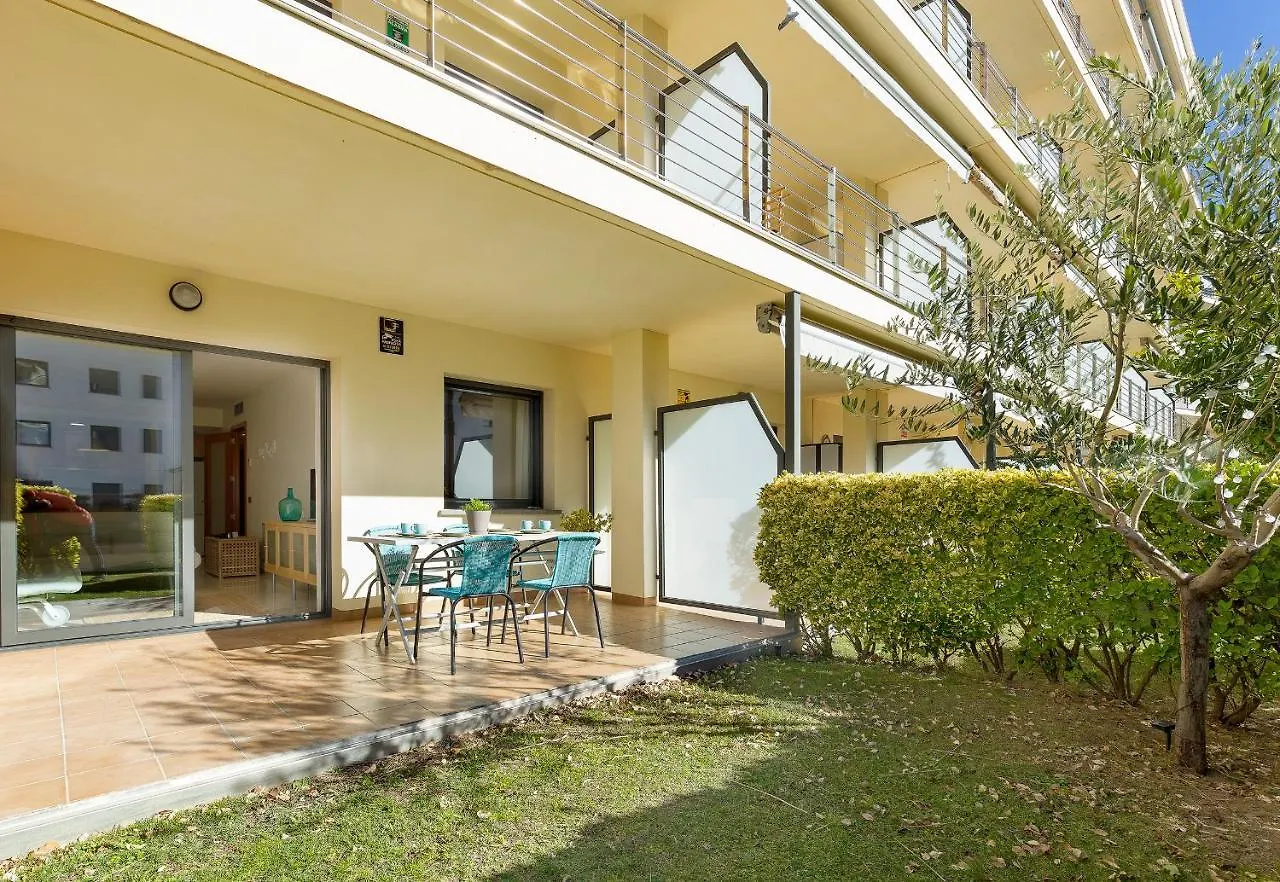 V010 - Milenium - Roses Apartman